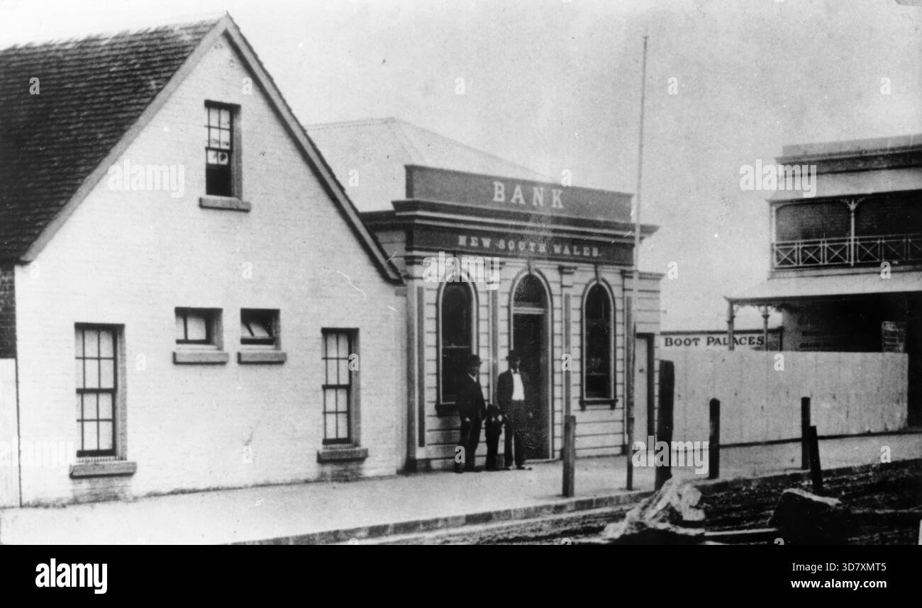 First Bank of New South Wales in Fortitude Valley, Brisbane, um 1890. Die Kreuzung mit der Wickham Street befindet sich auf der rechten Seite. Gegründet c1877. Stockfoto