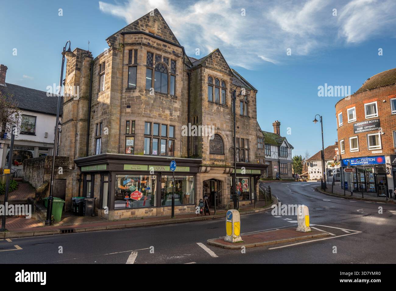 East Grinstead, 26. November 2025: The Constitutional Buildings Stockfoto
