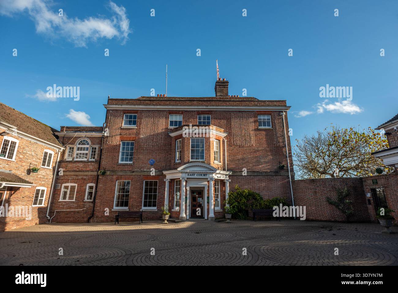 East Grinstead, 26. November 2025: East Court Stockfoto