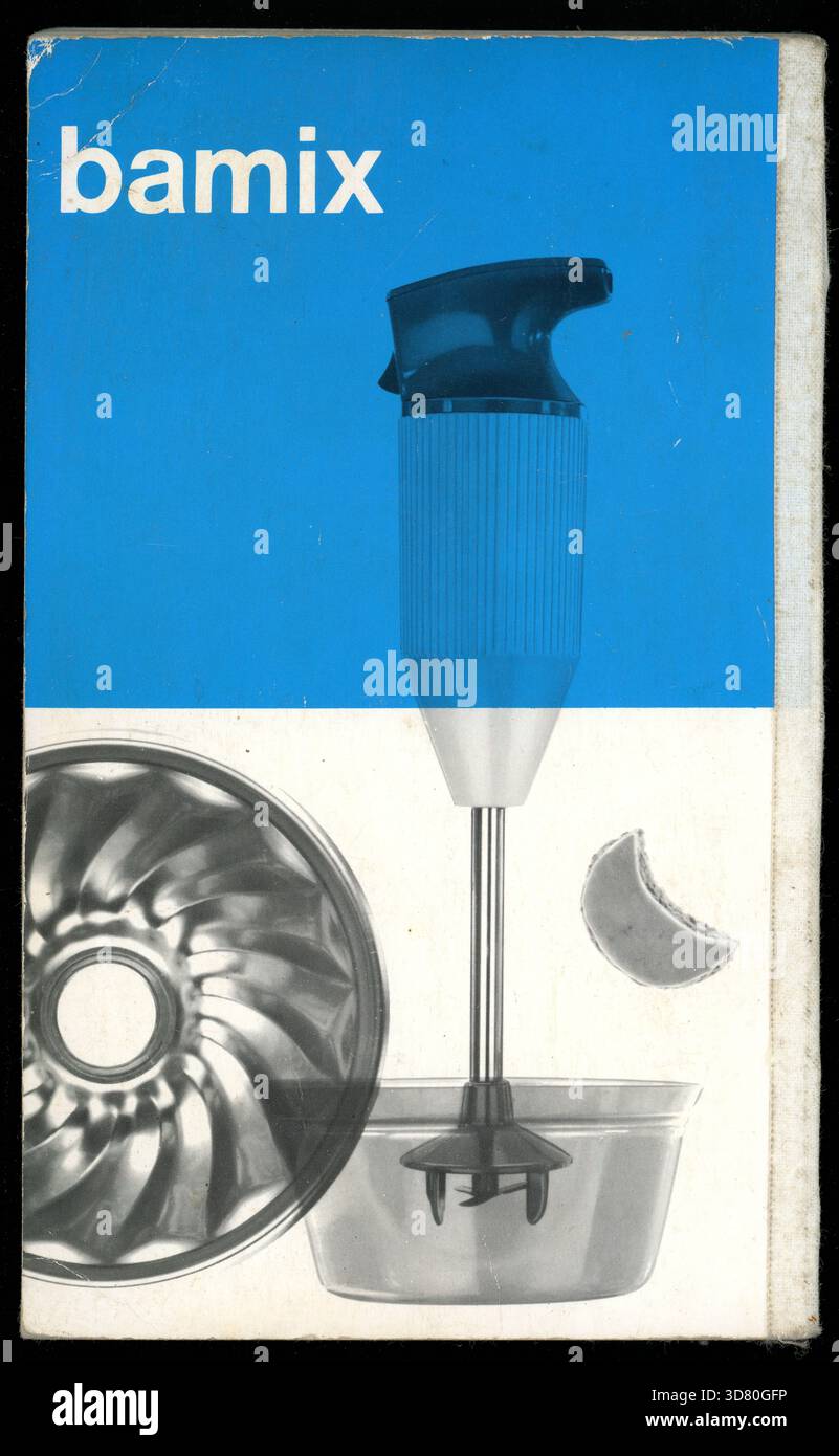 Rückseite von Anleitung und Rezeptbuch Bamix The Housewives Zauberstab, Küchenmaschine. Pub von ESGE Bamix, Schweiz, Pub 1965 Stockfoto