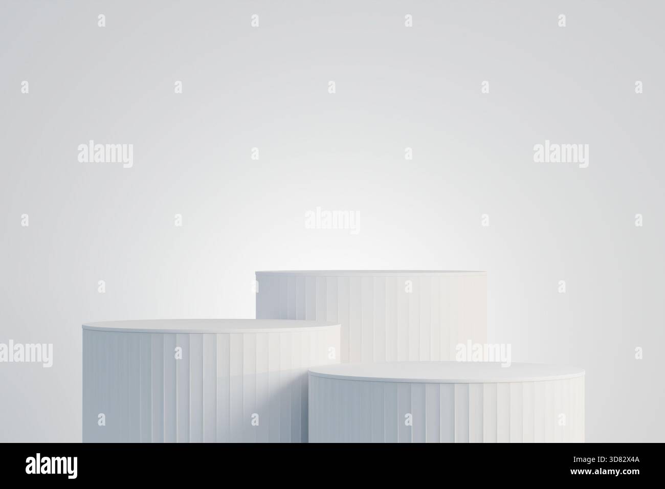 Weiße runde Tische mit weißem Sockel Stockfoto