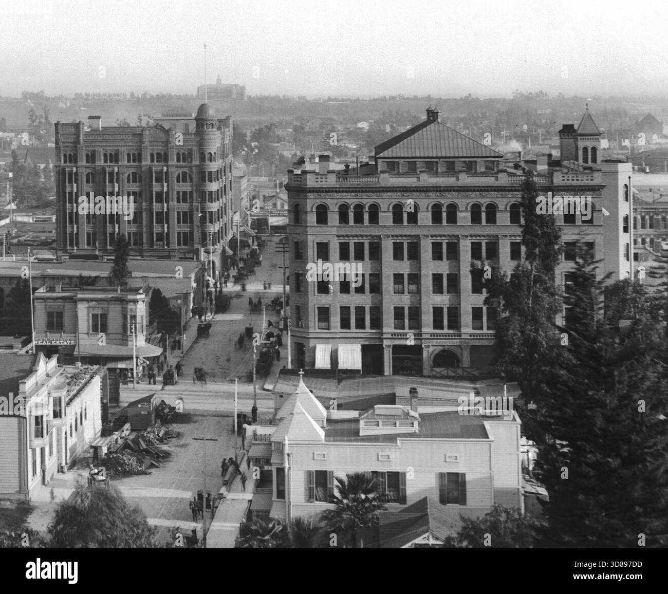 LOS ANGELES 1900 - Bunker Hill zum Bradbury Building und Stimson Block. 1894-5. Stockfoto
