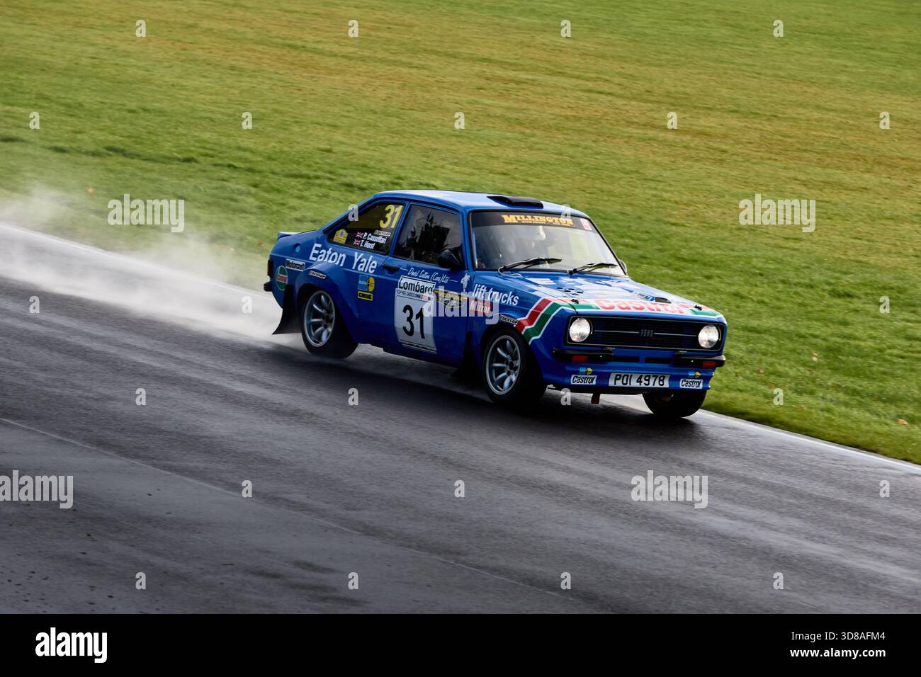 Castle Combe Race Circuit, England, 29. November 2025, Paul Cassettari und Thomas Horst Rennen in einem Ford Escort bei der DAE Castle Combe Stage Rally. Gutschrift: Stockfoto