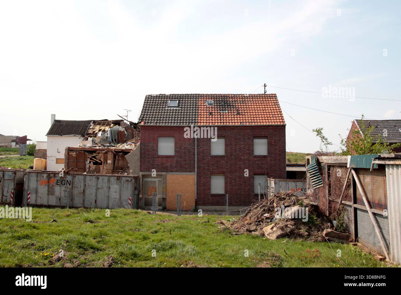 Das ehemalige Dorf Pier wurde aufgrund der wachsenden Bergbautätigkeit in Deutschland aufgegeben und abgerissen Stockfoto