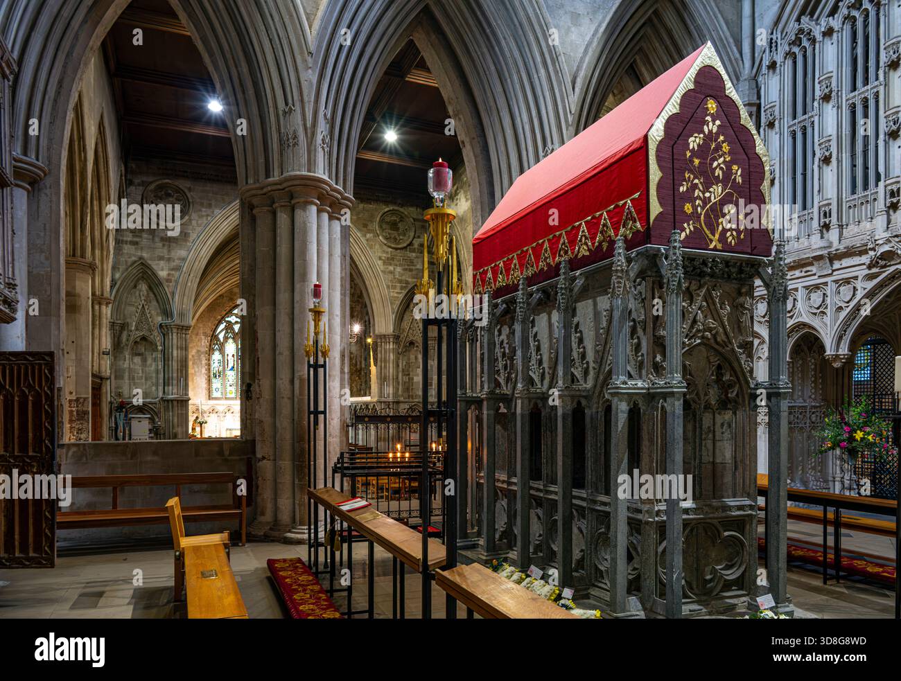 Das Heiligtum von Saint Alban, Großbritanniens erster Heiliger, in die St. Albans Cathedral Stockfoto