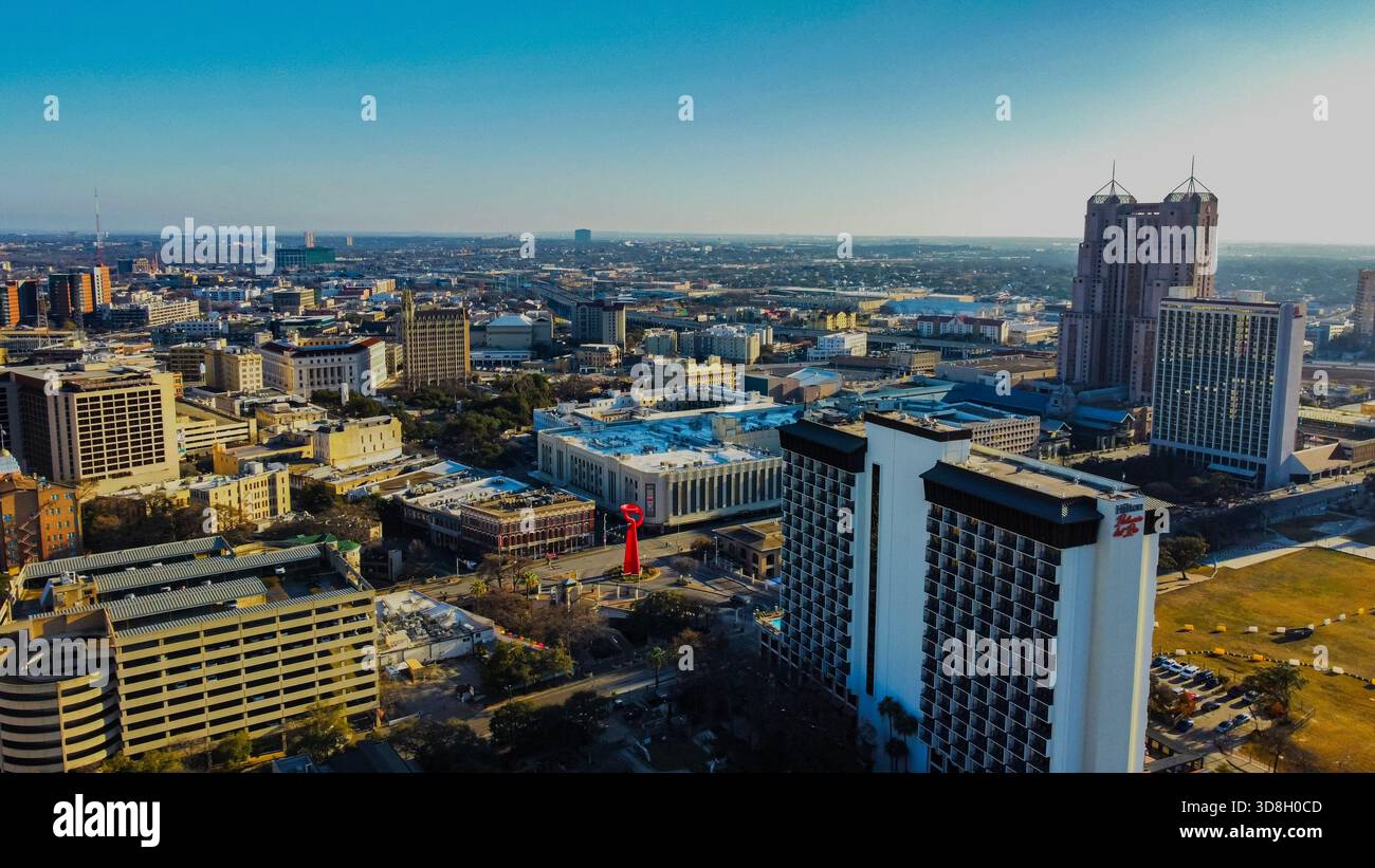 Luftaufnahme von San Antonio, aufgenommen mit einer DJI-Drohne Stockfoto