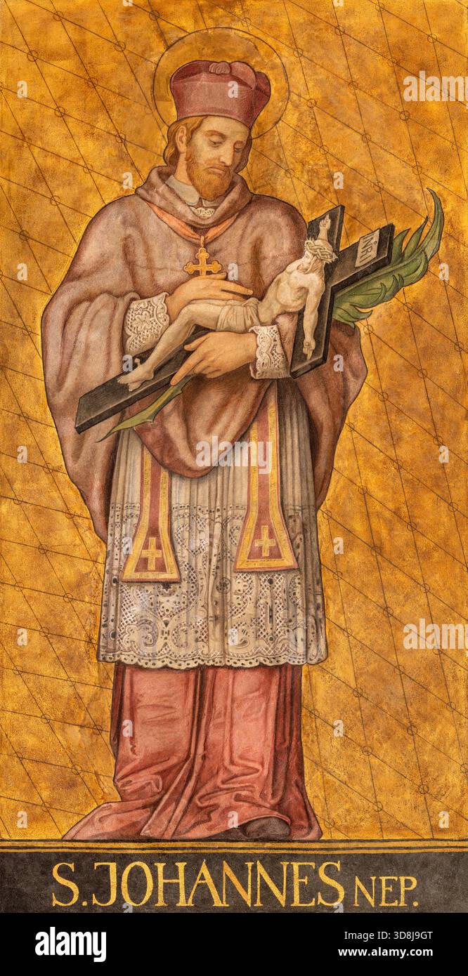 BAD REICHENHALL, DEUTSCHLAND - 8. SEPTEMBER 2025: Das Fresko von Johannes dem Nepomuk in der Kirche St. Nikolaus von Moritz von Schwind (1862). Stockfoto