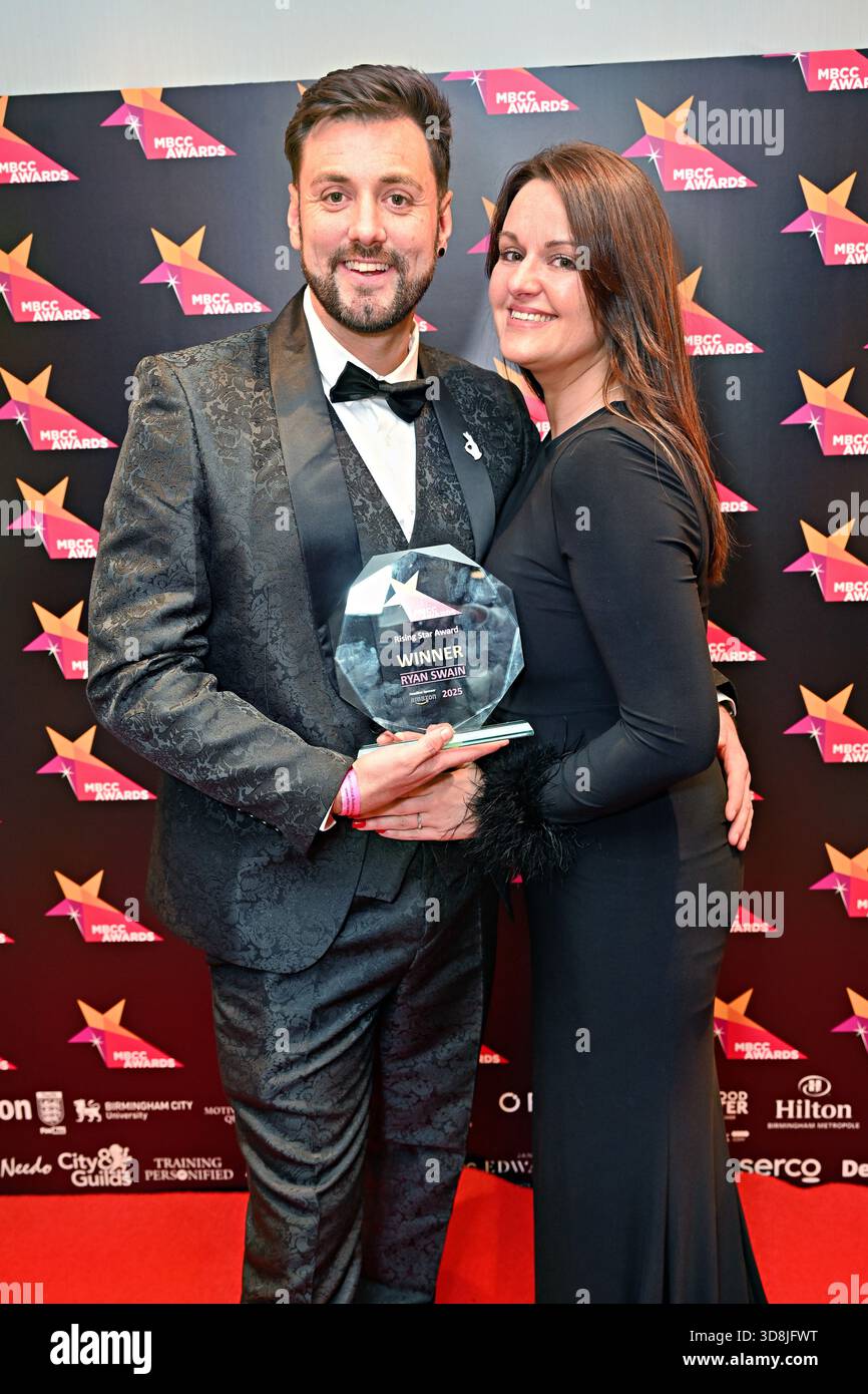 Birmingham, Großbritannien. November 2025. Ryan Swain Gewinner des Rising Star Award bei den Awards of the Multikultural Business & Community Champion Awards 2025 (MBCC Awards) im Hilton Birmingham Metropole, Birmingham, Großbritannien. (Foto von 李世惠/siehe Li/Picture Capital) Credit: Siehe Li/Picture Capital/Alamy Live News Stockfoto
