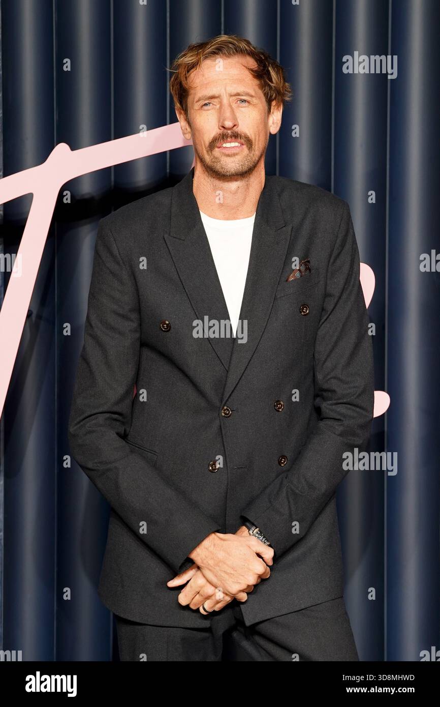 Peter Crouch nahm an den Fashion Awards 2025 in der Royal Albert Hall in London teil. Bilddatum: Montag, 1. Dezember 2025. Stockfoto