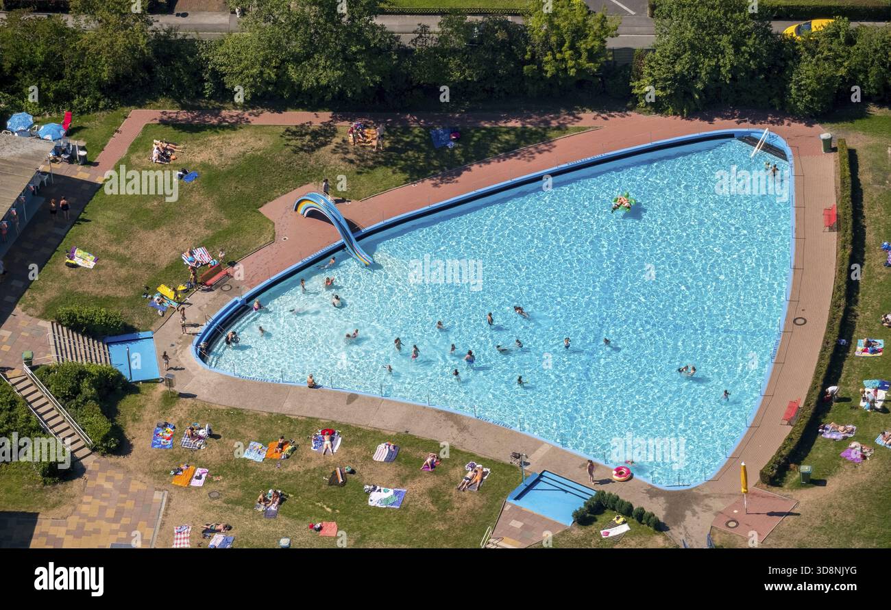 Sprockhoevel Freibad, Liegewiese, Bleichwiese, am Sportplatz, Fußballplatz von TSG 1881 Sprockhoevel e.V. - GUFiT.15, Sprockhoev Stockfoto