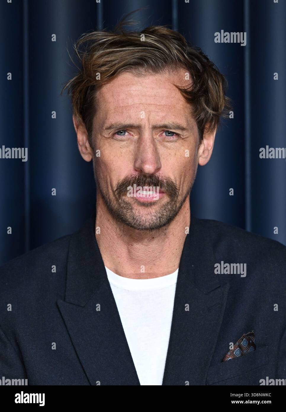 London, Großbritannien. Dezember 2025. Peter Crouch nahm an den Fashion Awards 2025 in der Royal Albert Hall teil. Quelle: Doug Peters/EMPICS/Alamy Live News Stockfoto