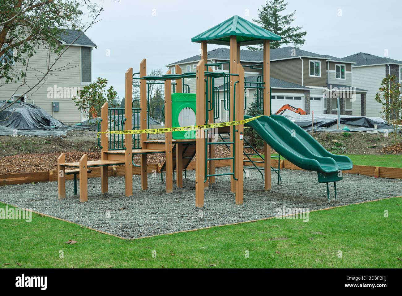 Milton WA USA, 29. November 2025 - Ein neuer Spielplatz in einer neuen Gemeinde im Bau Stockfoto