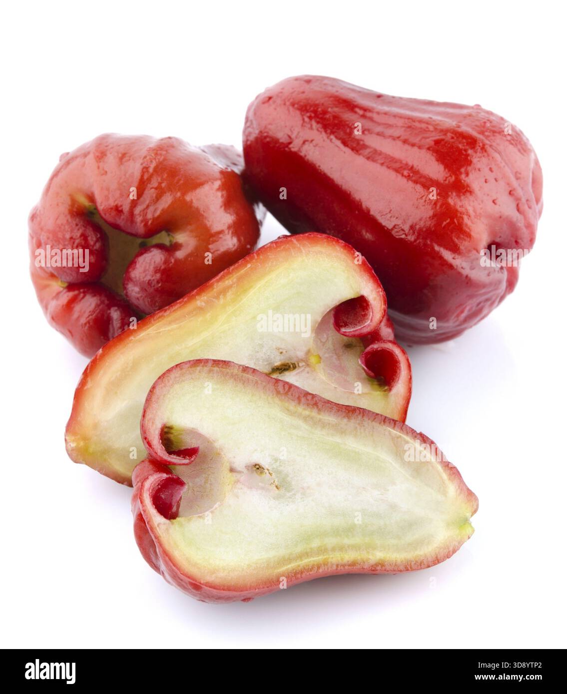 Rose-Äpfel oder Chomphu auf weißem Hintergrund Stockfoto