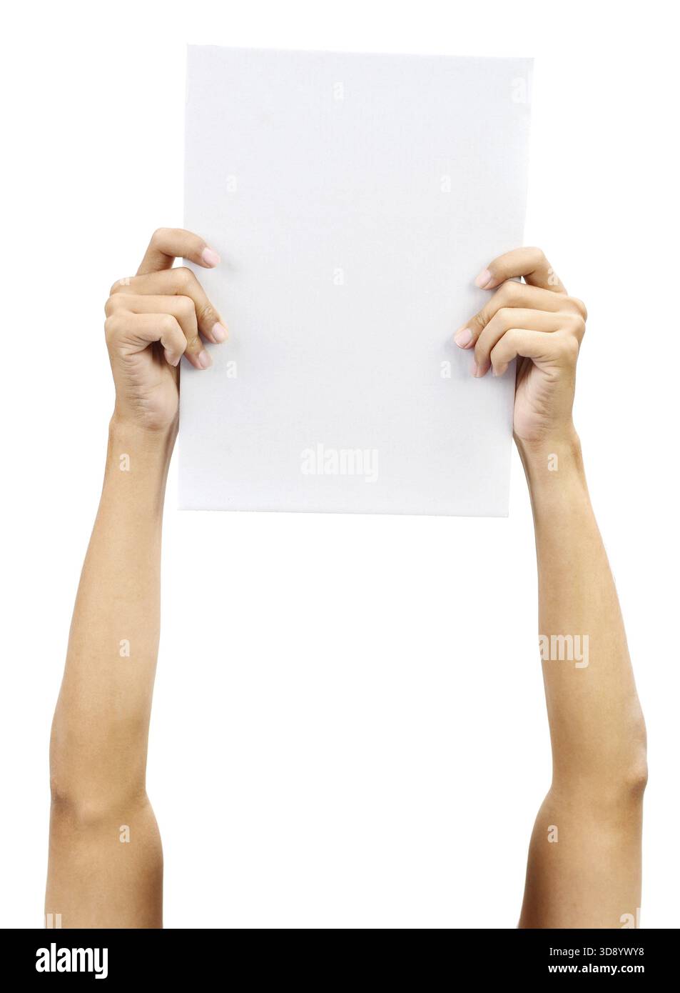 Hände halten weiße leere Papierkarte im A4-Format, isoliert auf glattem Hintergrund Stockfoto