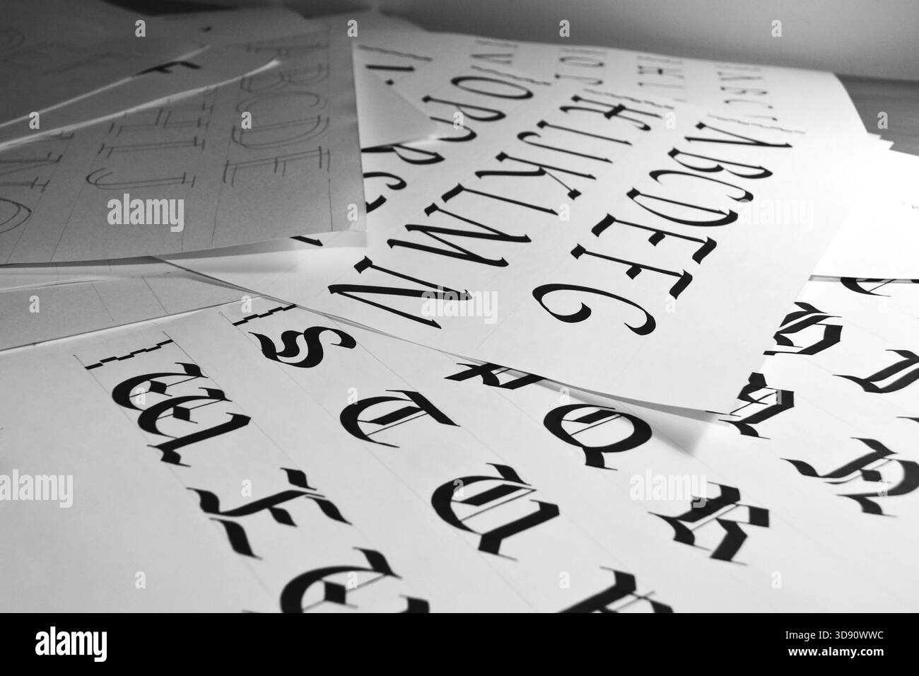 Hand caligraphic schwarzen Buchstaben Alphabet geschrieben Stockfoto
