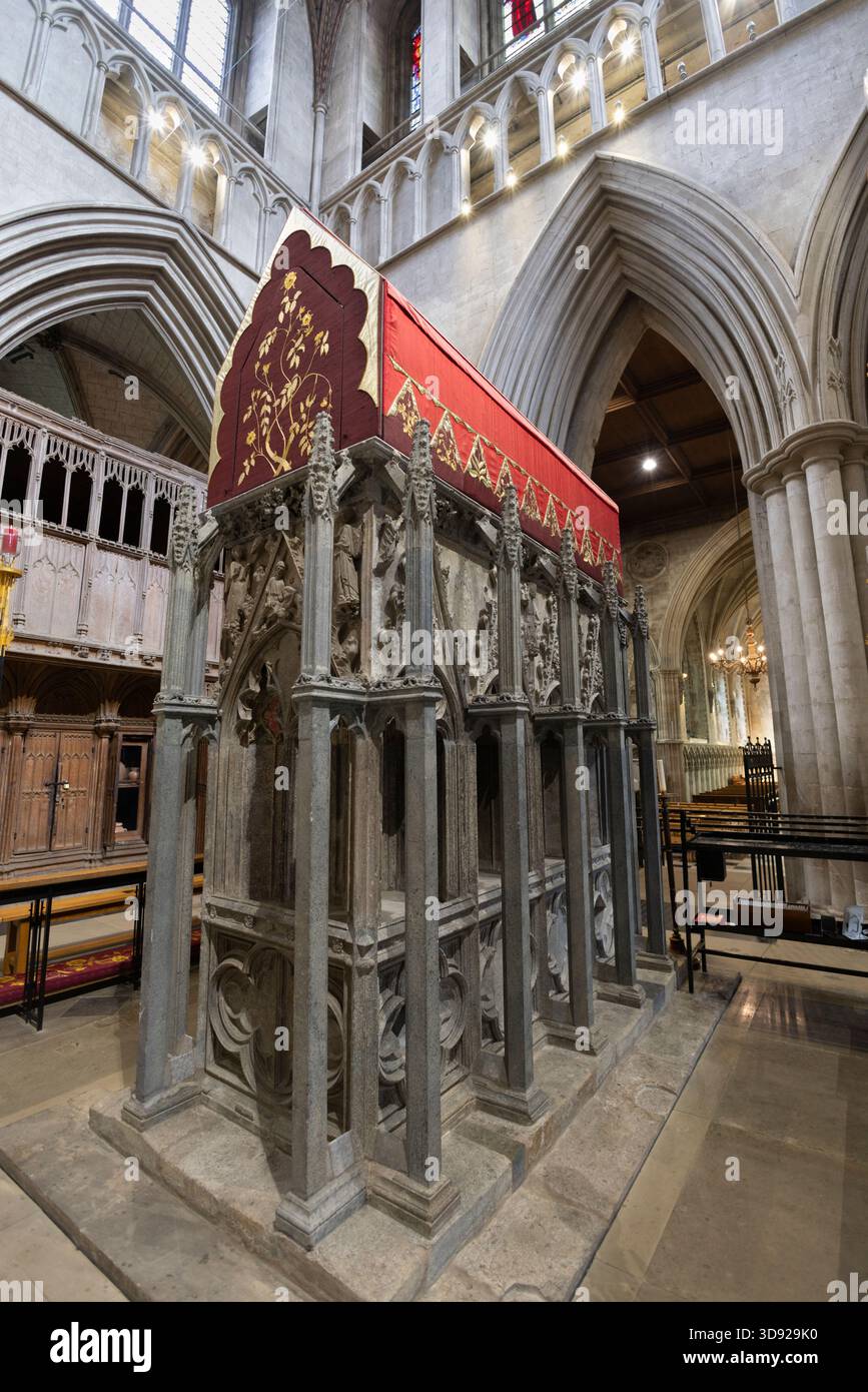 Der Schrein von St Alban in der St Albans Cathedral, St Albans, Hertfordshire, England, Vereinigtes Königreich, Europa Stockfoto