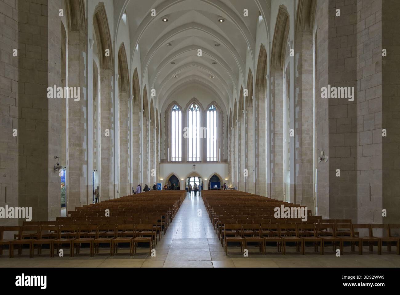 Das Innere der Guildford Cathedral, Surrey, England. Stockfoto