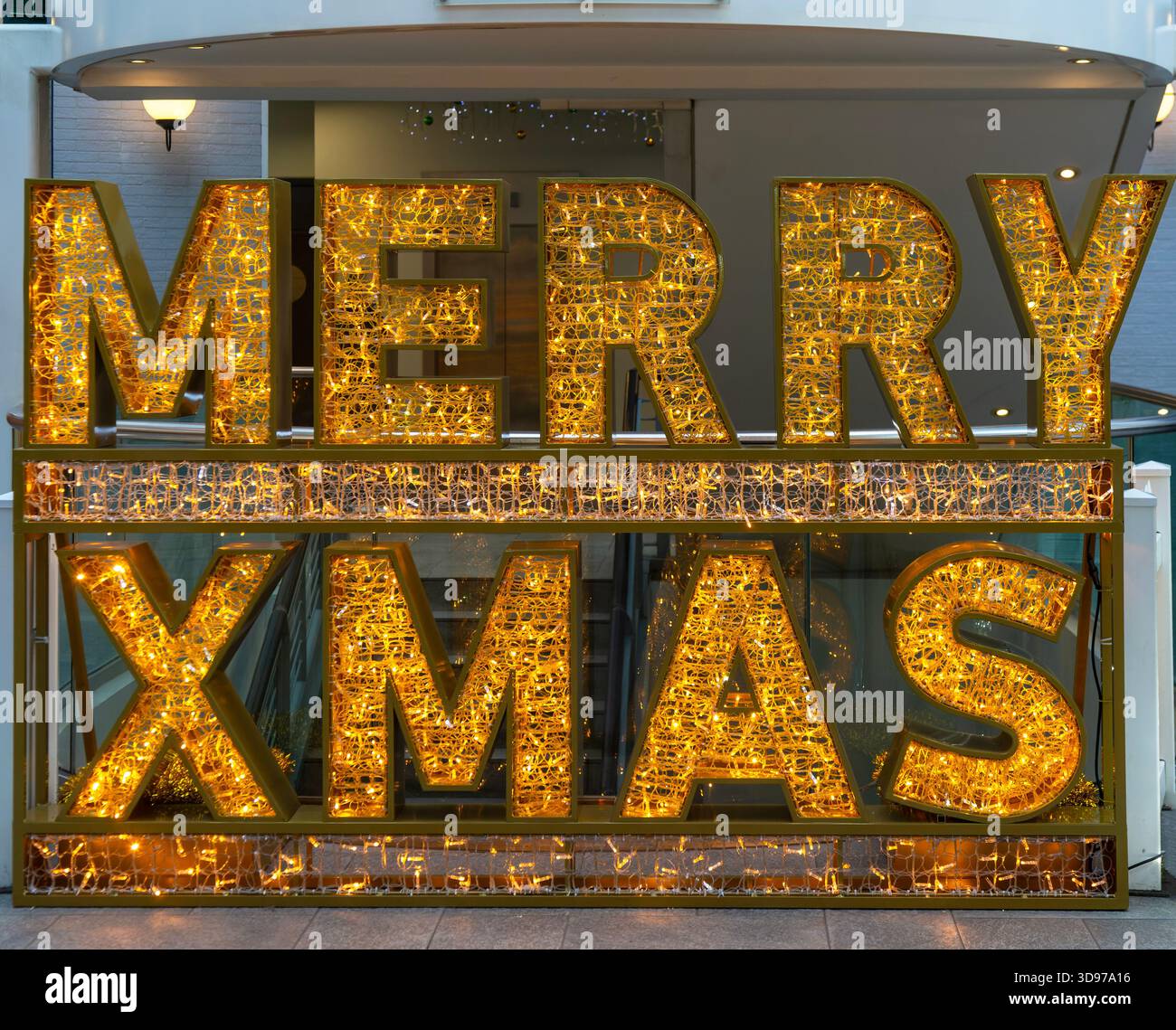 Elektrische Lichter Merry Xmas Display-Meldung Stockfoto