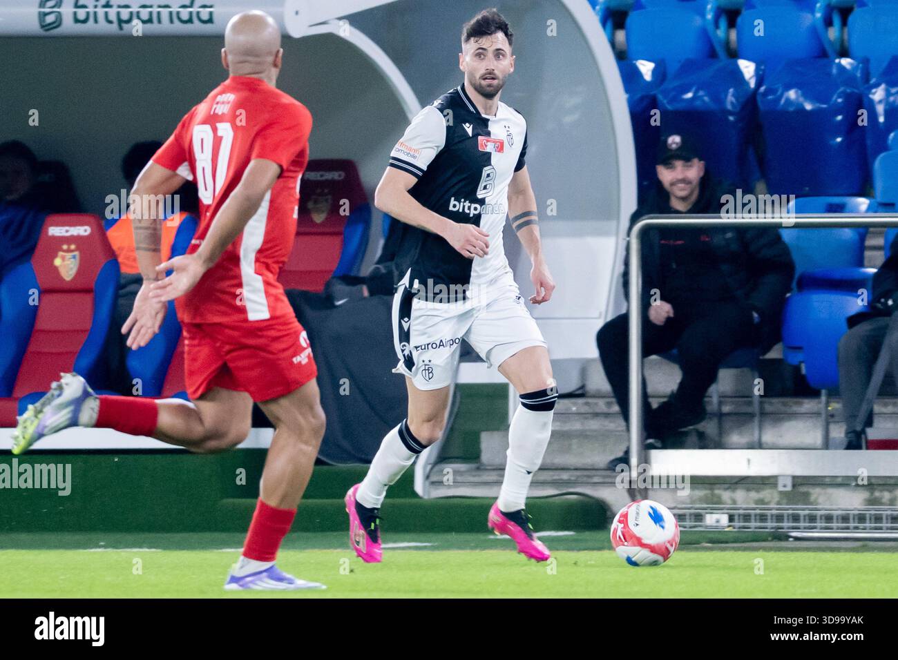 12.04.2025, Basel, St. Jakob-Park, Schweizer Cup: FC Grand-Saconnex - FC Basel, Dominik Schmid (31 Basel) Stockfoto