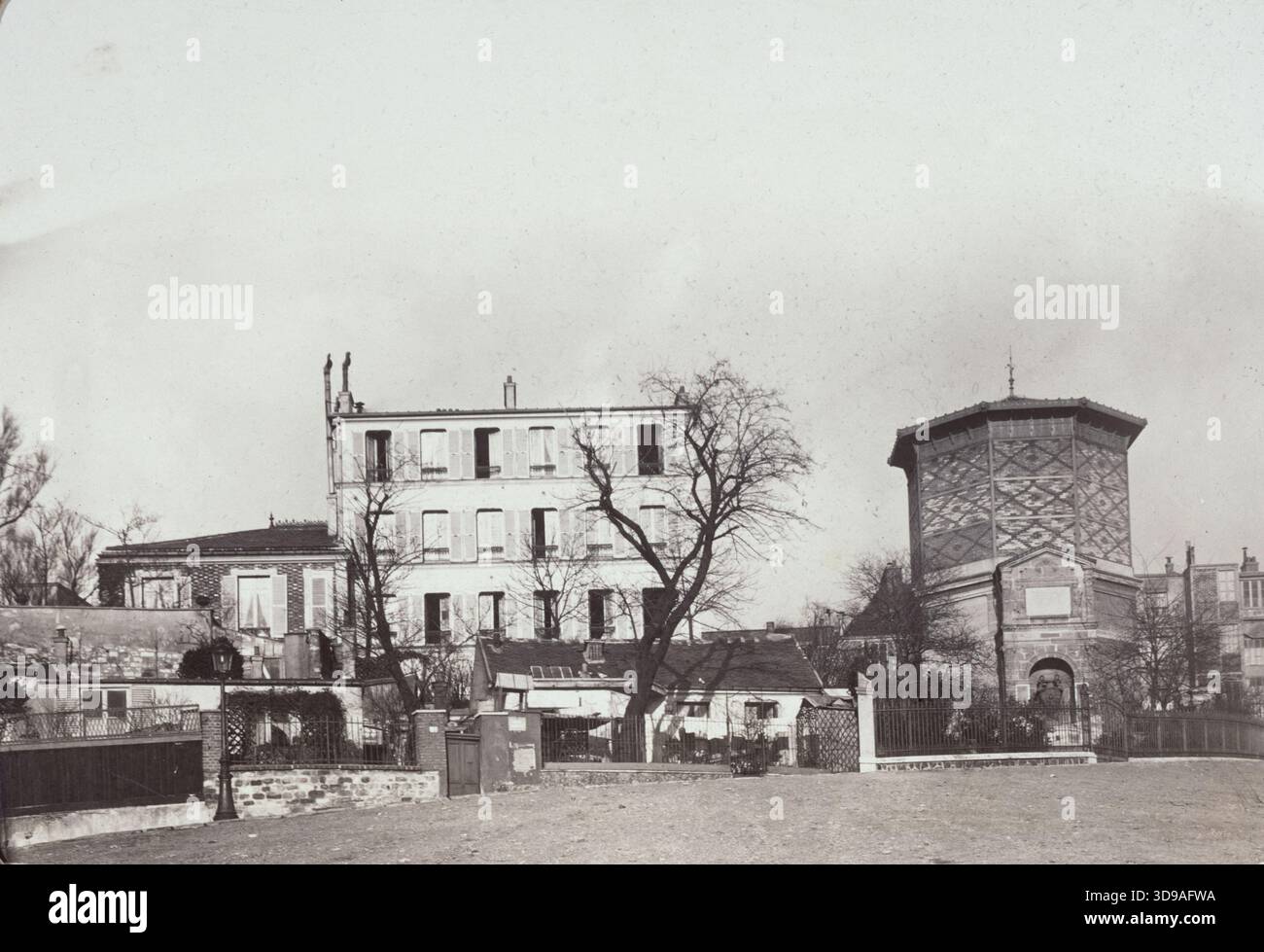 Das Reservoir, Rue Lepic, Montmartre, 18. Arrondissement, Paris. Colineaux, A., Fotograf, Array, Fotografie, Grafik, Fotografie, Abmessungen – Bildmaterial: Höhe: 12,9 cm, Breite: 18 Stockfoto
