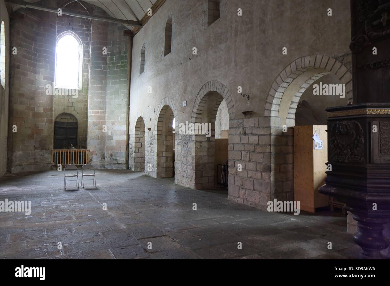 Eglise Saint-Pierre de Plouguer, église romane, Village de Carhaix-Plouguer, Département de Finistere, Bretagne, Frankreich Stockfoto