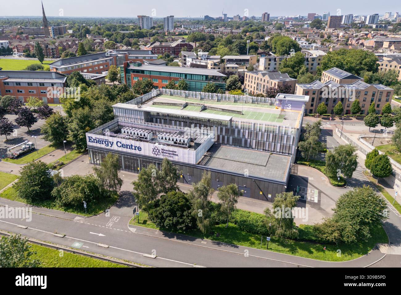Luftaufnahme des Energy Centre in Birley Fields, Manchester Metropolitan University, Manchester, Großbritannien. Stockfoto