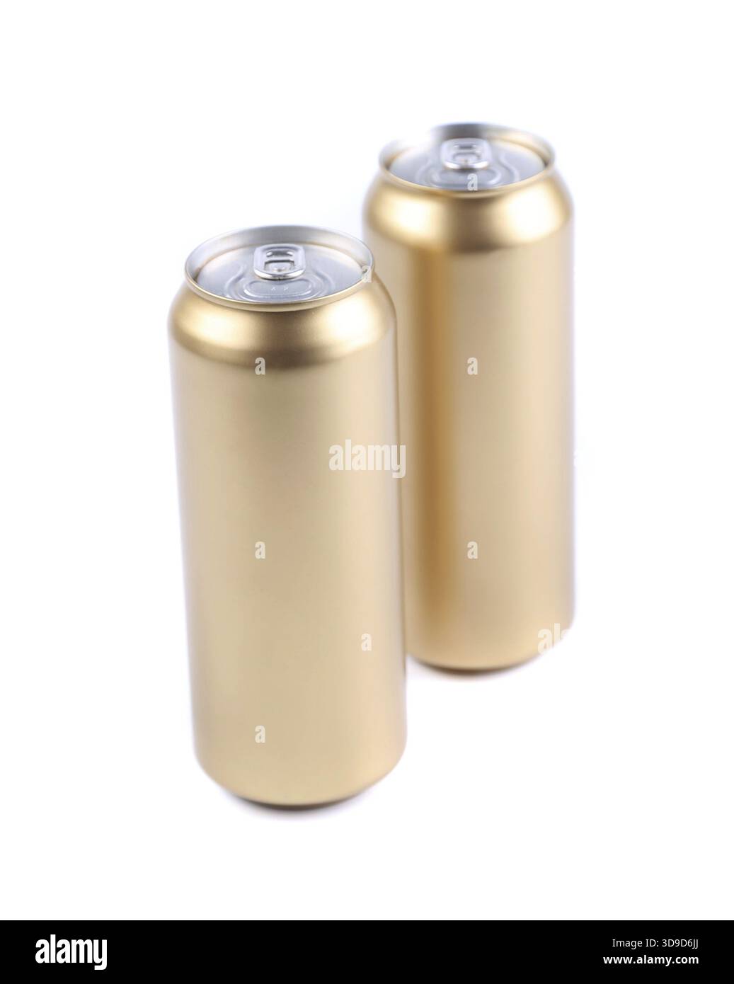 Goldene Aluminiumdosen isoliert auf einem Weißen Stockfoto