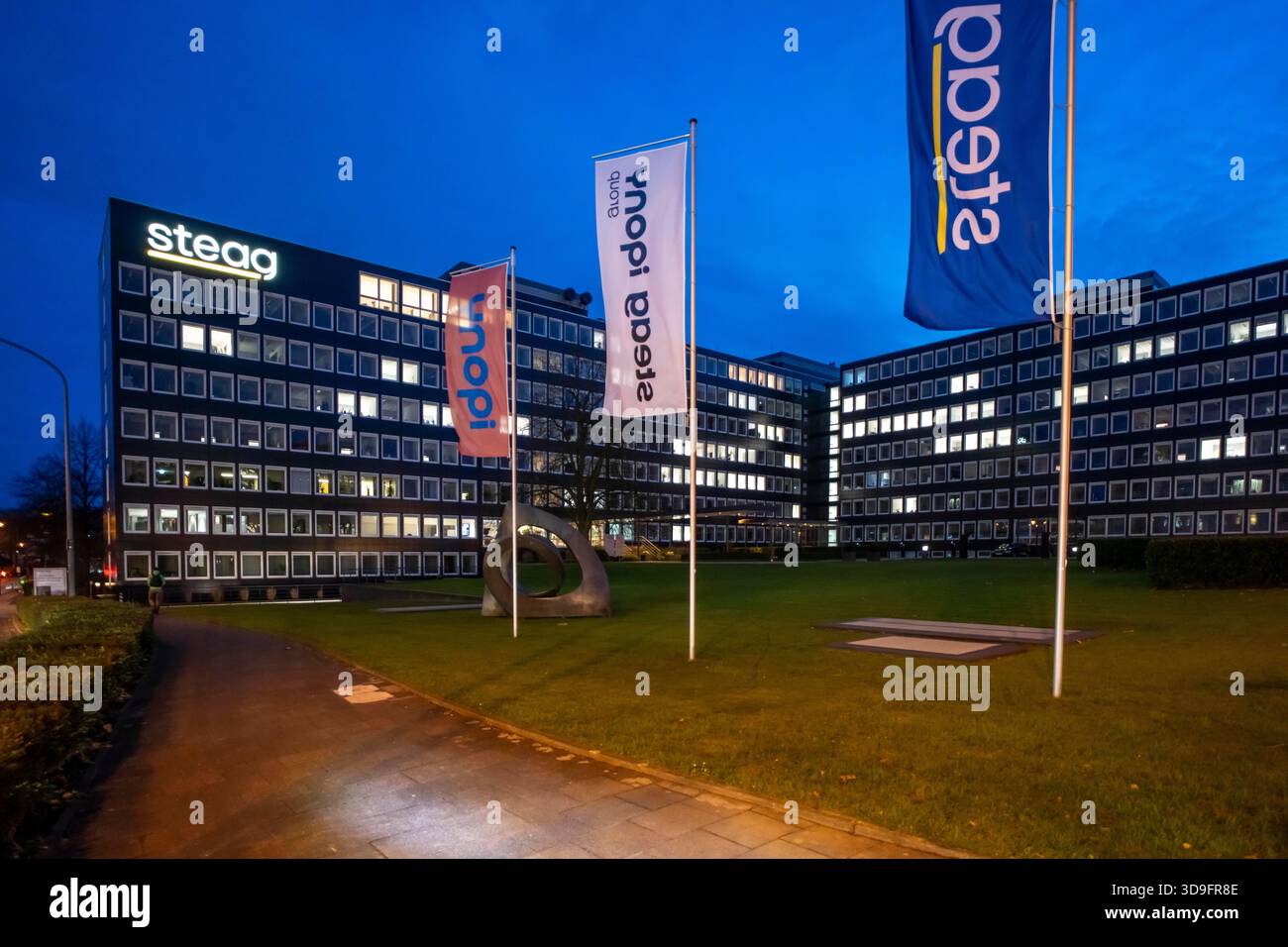 STEAG-Hauptsitz in Essen-Rüttenscheid, Rüttenscheider Straße. STEAG betreibt Kohlekraftwerke an sechs Standorten, Energieunternehmen, Essen Stockfoto