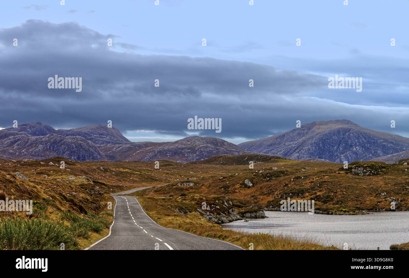Straße zu den Harris Mountains, Äußere Hebriden Schottland Stockfoto