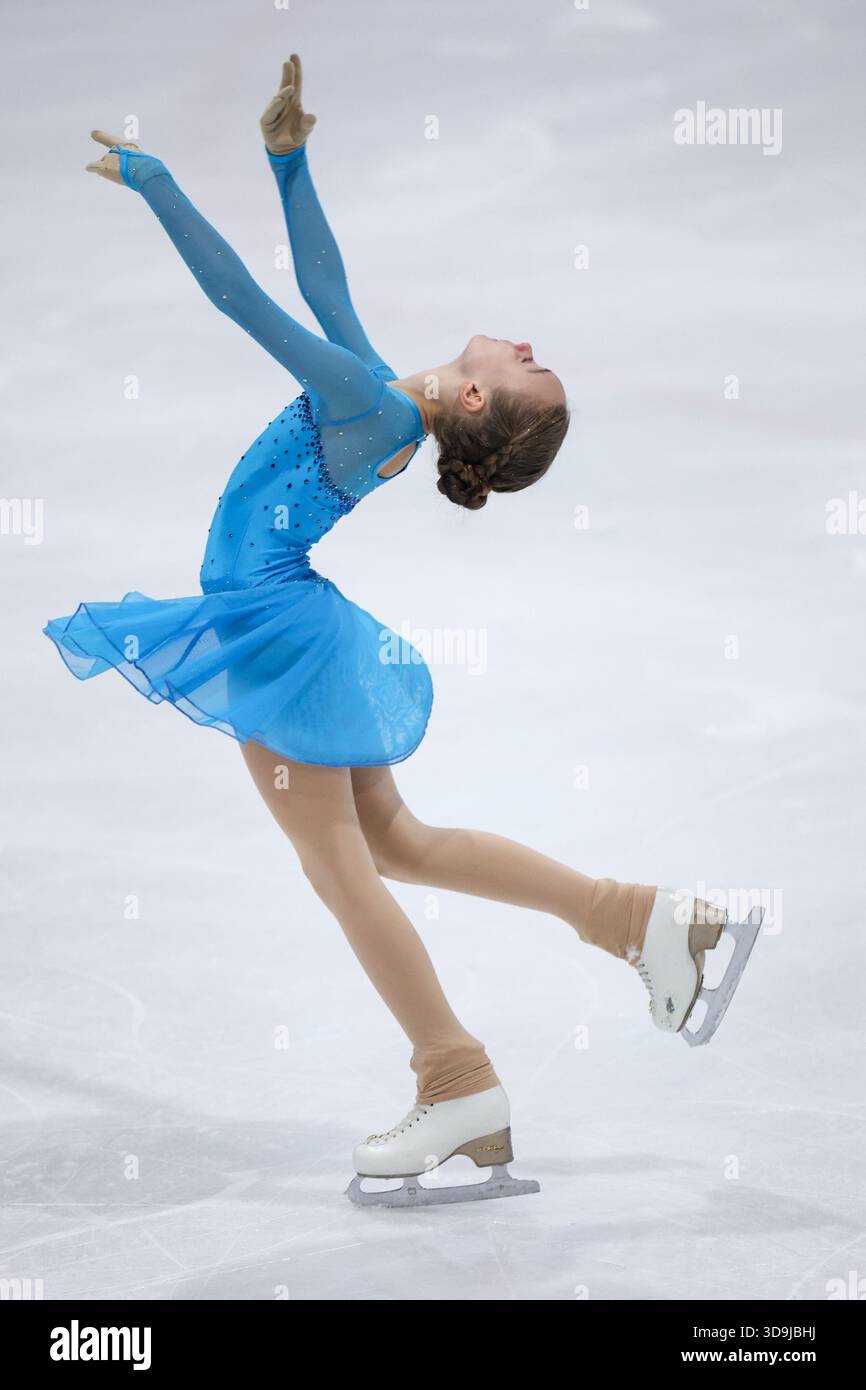 Zagreb, Kroatien. Dezember 2025. Anna Stepanchuk aus Kroatien tritt 2025 am 5. Dezember 2025 bei der Eröffnungszeremonie der ISU Eislaufbahn CS Golden Spin of Zagreb auf. Foto: Igor Kralj/PPIXSELL Credit: Pixsell/Alamy Live News Stockfoto