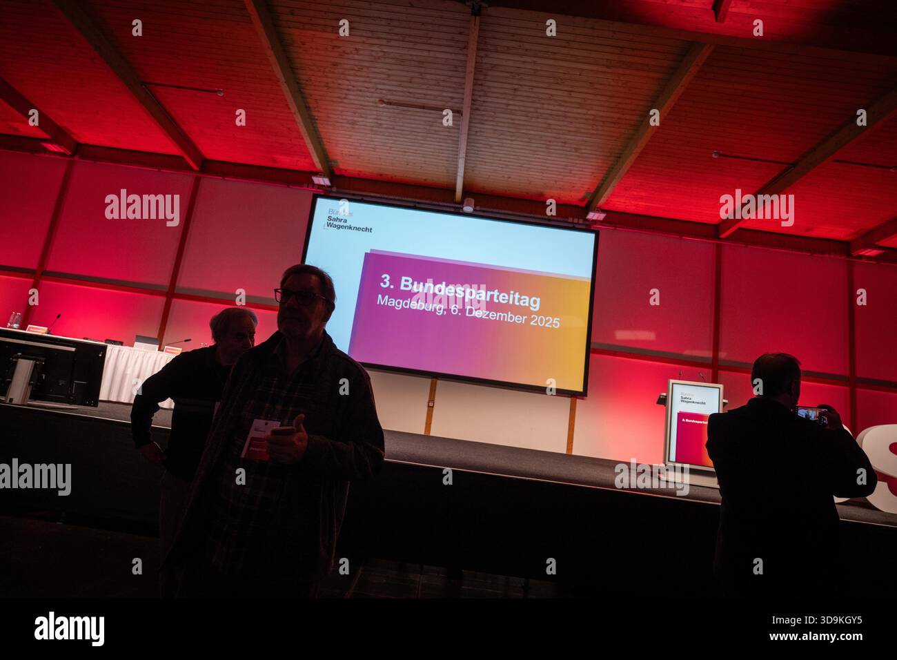 3. Bundesparteienkonferenz BSW – Allianz für soziale Gerechtigkeit und wirtschaftliche Vernunft – Allianz Sahra Wagenknecht in Magdeburg Stockfoto