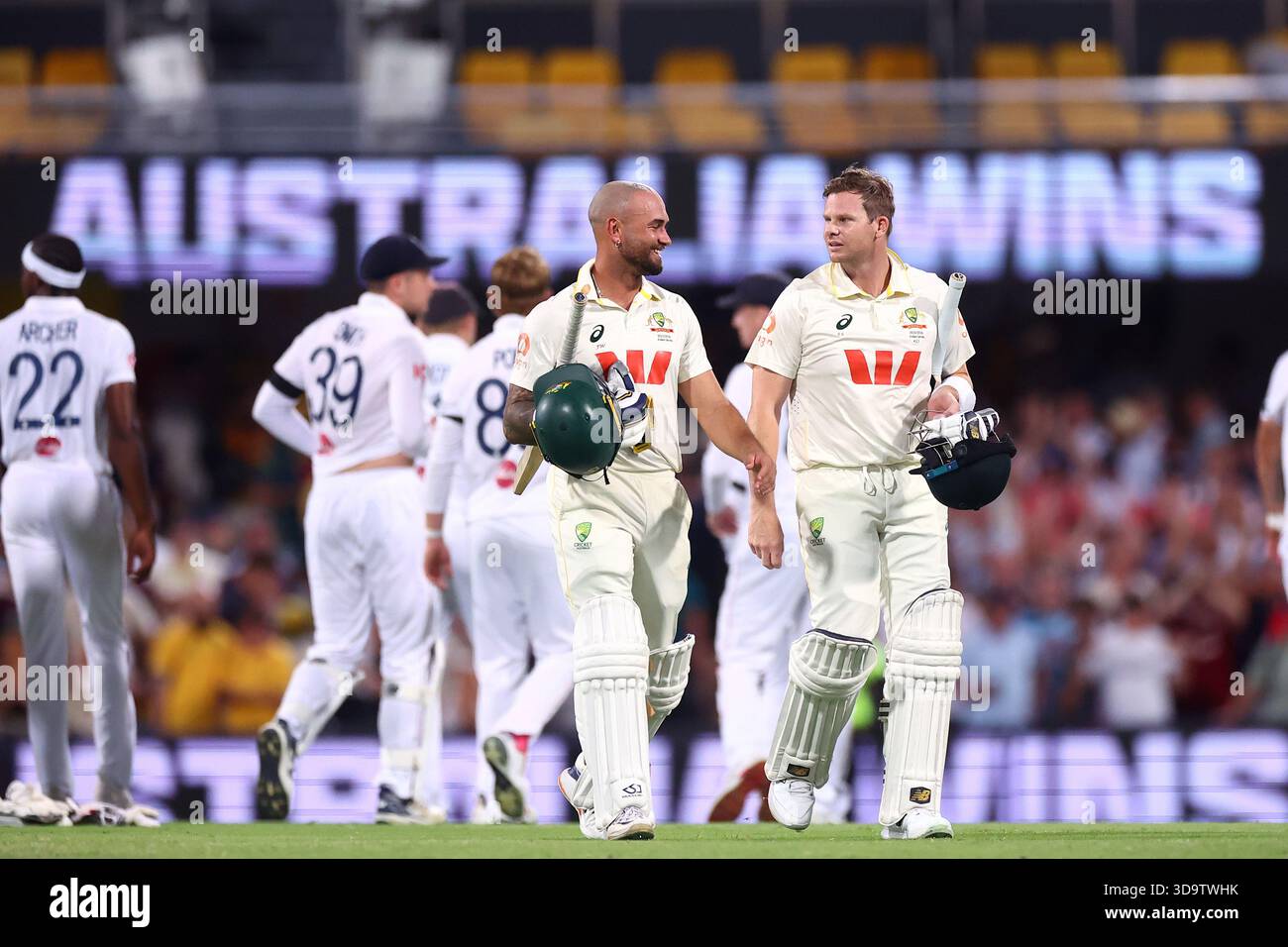 Brisbane, Australien. Dezember 2025. Steve Smith aus Australien feiert den Sieg Australiens am 4. Tag des zweiten Tests in der NRMA Insurance Ashes Series Australien gegen England im Gabba, Brisbane Cricket Ground, Brisbane, Australien, 7. Dezember 2025 (Foto: Pat Hoelscher/News Images) *** GER AUT SUI OUT *** Credit: News Images LTD/Alamy Live News Stockfoto