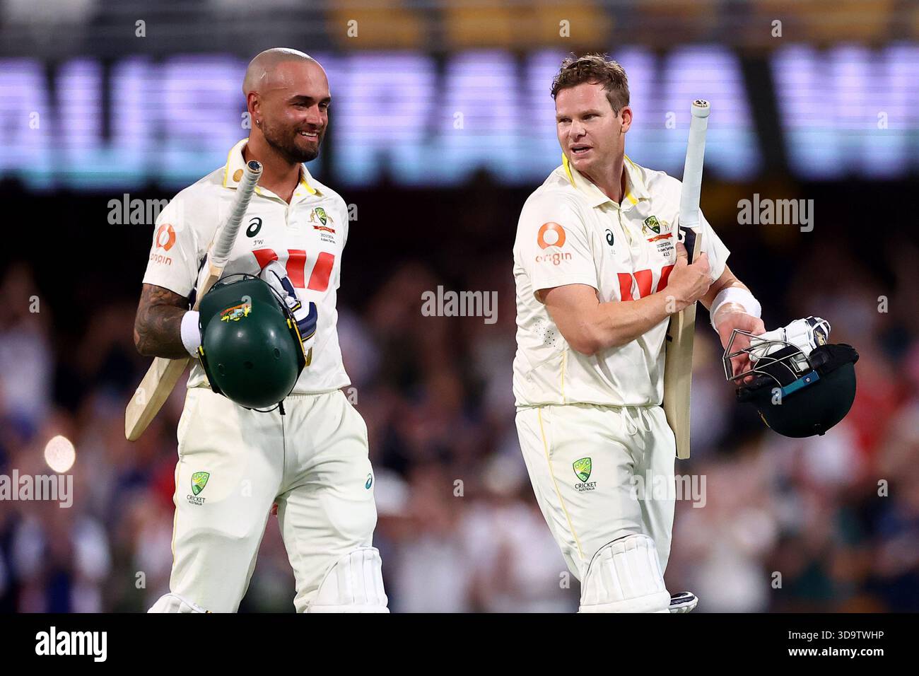 Brisbane, Australien. Dezember 2025. Steve Smith aus Australien feiert den Sieg Australiens am 4. Tag des zweiten Tests in der NRMA Insurance Ashes Series Australien gegen England im Gabba, Brisbane Cricket Ground, Brisbane, Australien, 7. Dezember 2025 (Foto: Pat Hoelscher/News Images) *** GER AUT SUI OUT *** Credit: News Images LTD/Alamy Live News Stockfoto