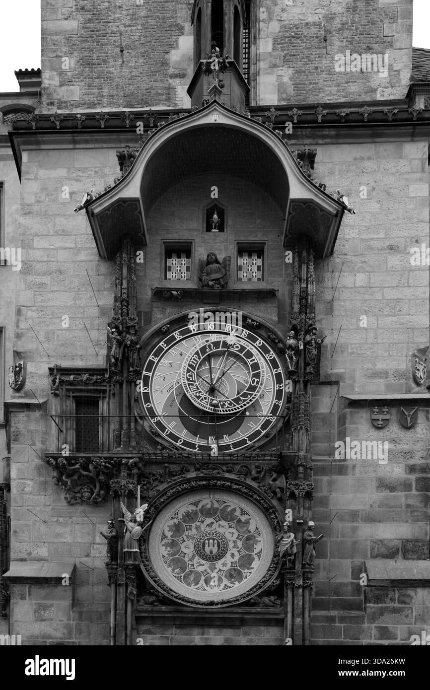 Die astronomische Uhr am Rathaus, Staroměstské nám, Prag, Tschechien, Europa Stockfoto