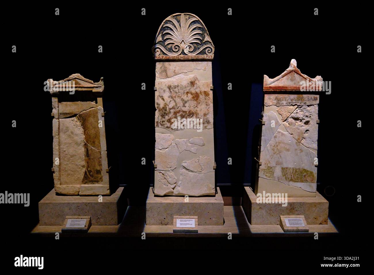 Griechenland, Mazedonien, Vergina, Königliches Tumulus-Museum, Marmor-Bestattungsstele, 330 V. CHR. Stockfoto