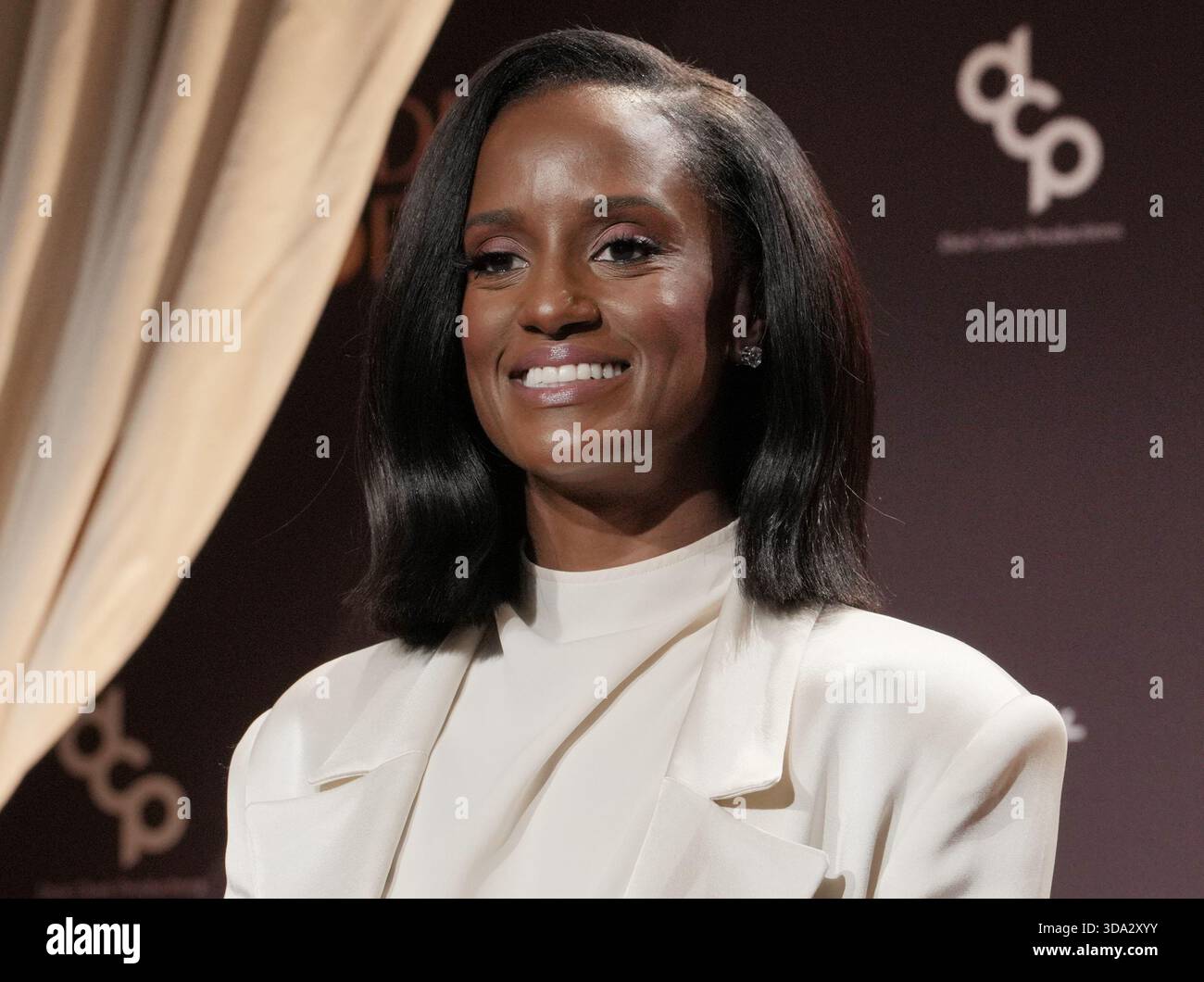 Skye P. Marshall bei der 83. Jährlichen Golden Globes Nominierung im Beverly Hilton in Beverly Hills, CA am Montag, 8. Dezember 2025. (Foto: Sthanlee B. Mirador/SIPA USA) Stockfoto