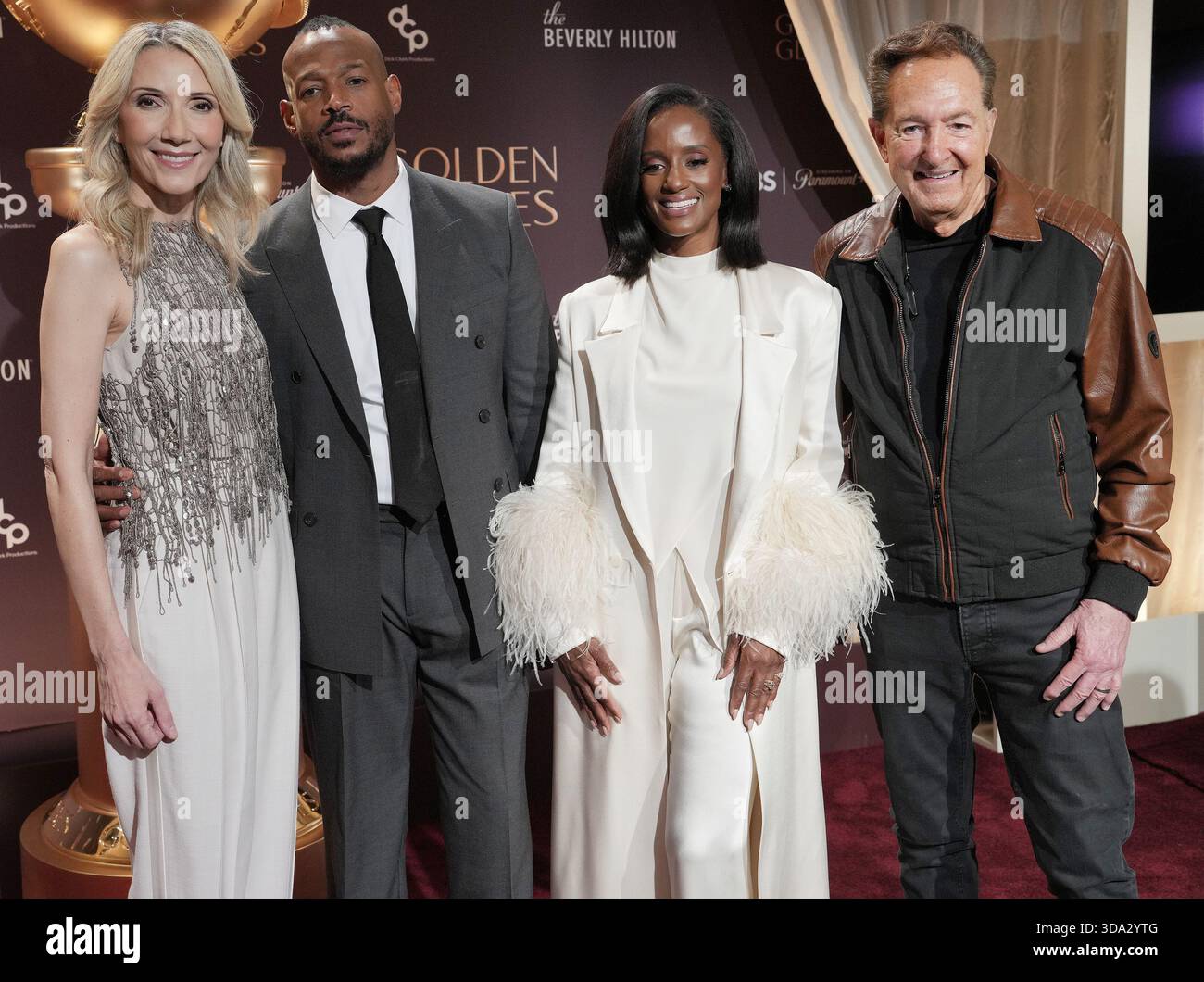 Los Angeles, USA. Dezember 2025. (L-R) Helen Hoehne, Marlon Wayans, Skye P. Marshall und Barry Adelman bei der 83. Jährlichen Golden Globes Nominierung im Beverly Hilton in Beverly Hills, CA am Montag, 8. Dezember 2025. (Foto: Sthanlee B. Mirador/SIPA USA) Credit: SIPA USA/Alamy Live News Stockfoto
