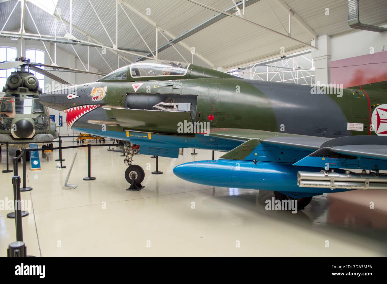 Fiat G-91R Kampfflugzeug der portugiesischen Luftwaffe im Sintra Air Museum. Stockfoto