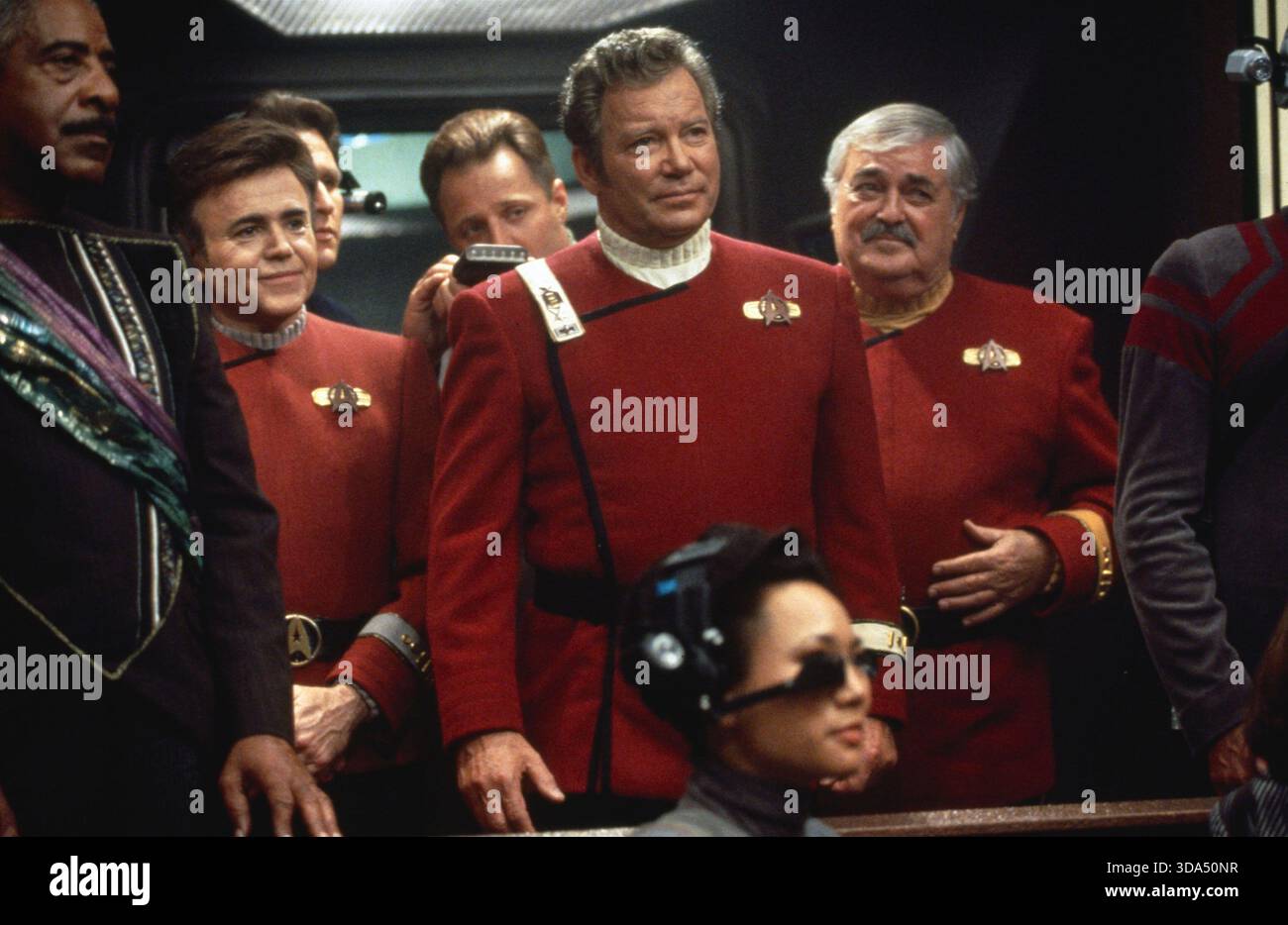 Star Trek: The Next Generation (1987-1994) William Shatner DeForest Kelley James Doohan *Filmstill - nur für redaktionelle Verwendung* siehe spezielle Anweisungen. KAPPE Stockfoto
