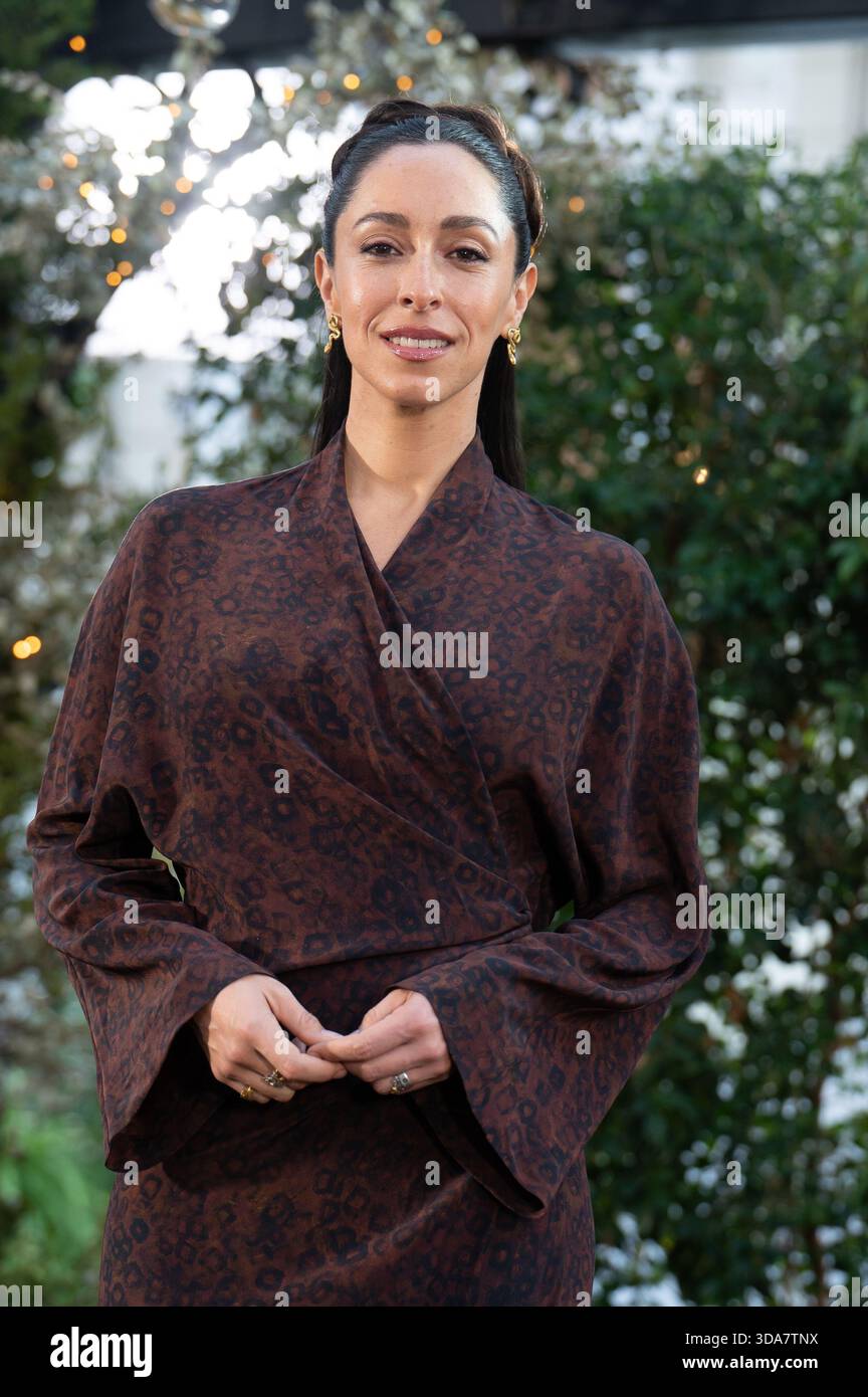 Schauspielerin Oona Chaplin nimmt am 9. Dezember 2025 am Fotogespräch „Avatar: Fire and Ash“ im Ritz Hotel in Madrid Teil. Stockfoto