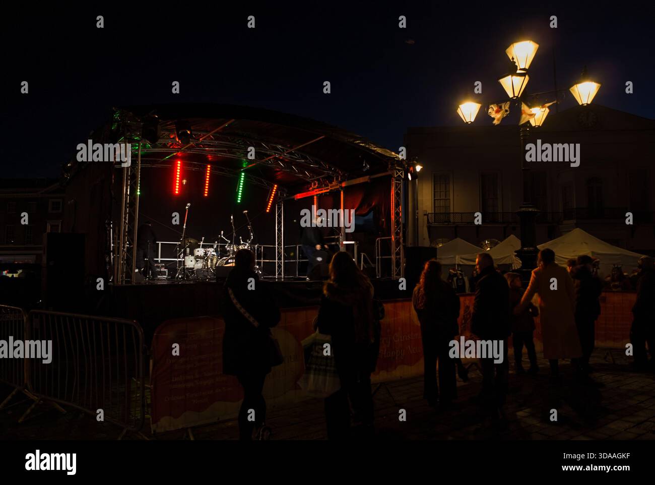 Die Bühne erleuchtete beim Boston Christmas Festival Stockfoto