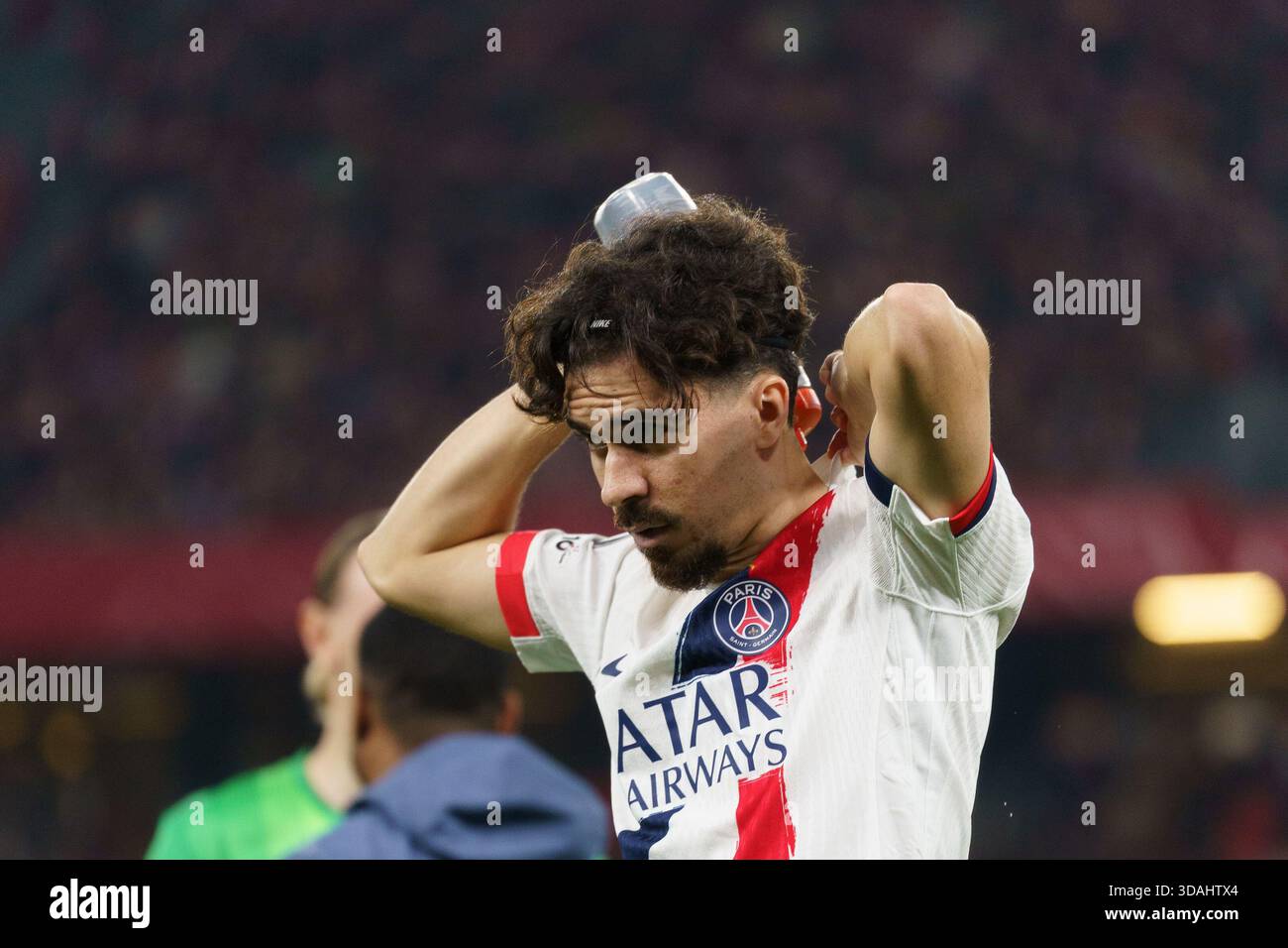 Vitinha in Aktion während des Champions-League-Spiels zwischen Athletic Bilbao und Paris Saint Germain PSG in San Mames, in Bilbao Credit: Mickael DUCINT/Alamy Live News Stockfoto