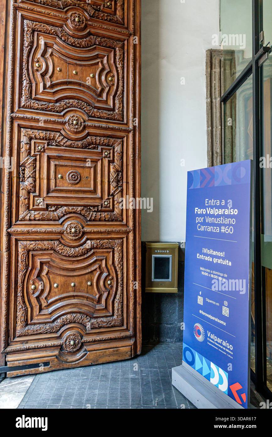 Mexiko-Stadt Mexiko, historisches Zentrum des Centro Historico, Calle de Venustiano Carranza, Museum Foro Valparaiso, Palacio de los Condes de San Mateo de Valp Stockfoto