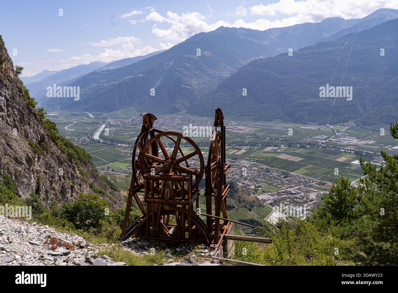 Der verlassene Steinbruch des weltberühmten Marmors von Saillon, Schweiz Stockfoto