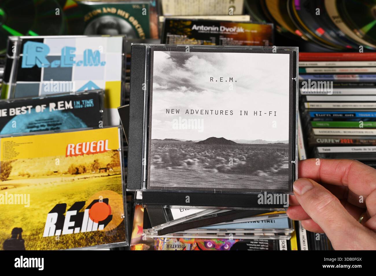 CD-Album: R.E.M. - New Adventures In Hi-Fi Stockfoto