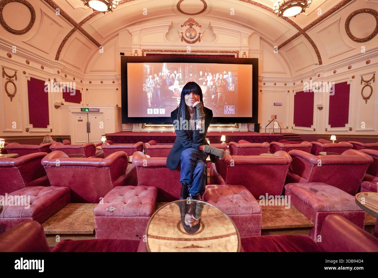 ÜBERPRÜFUNG DER PA FÜR DAS JAHR 2025. Dateifoto vom 25. Februar: Claudia Winkleman beim Start von BBC's Celebrity Traitors im Electric Cinema in London. Ausgabedatum: Montag, 15. Dezember 2025. Stockfoto