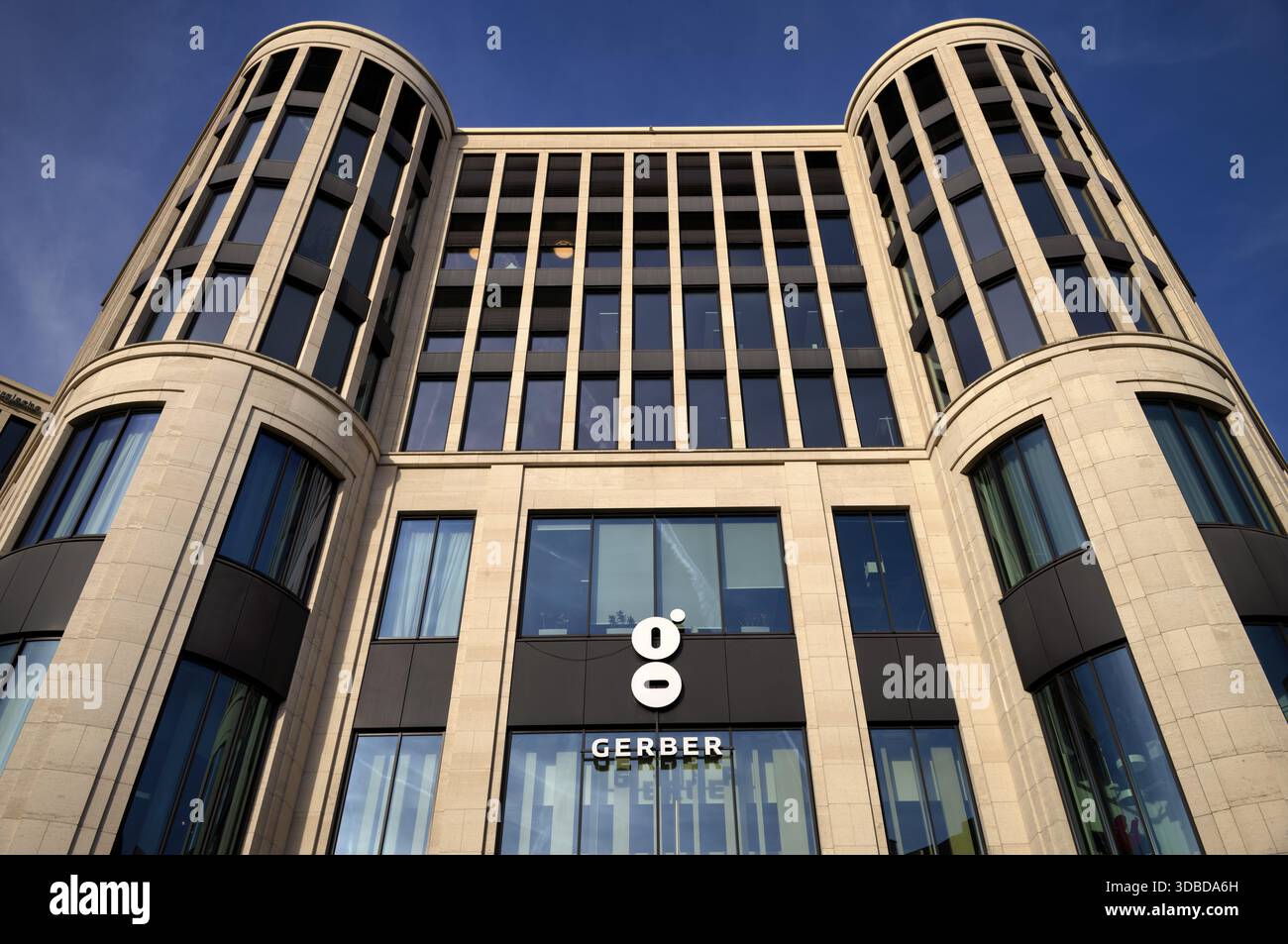 Außenansicht des Einkaufszentrums das Gerber, Logo, Stuttgart, Baden-Württemberg, Deutschland Stockfoto