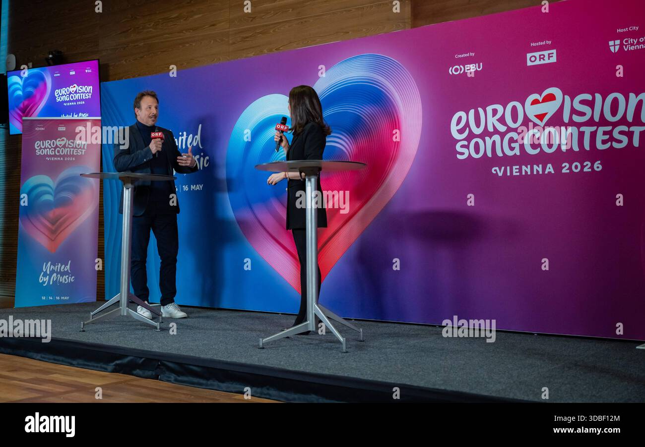 20251216 Eurovision Song Contest 2026 - ORF-Medienupdate WIEN, OESTERREICH - 16. DEZEMBER: ORF Executive Producer des Song Contest 2026 Michael Kroen und Politikjournalistin, ORF TV-Moderatorin, Vorsitzende des Frauennetzwerks Medien und Host der Veransaltung Alexandra Maritza Wachter waehrend des Mediengespraechs anlaesslich eines ORF Updates zum 70. ESC - Eurovision Song Contest vom 12. bis zum 16. Mai 2026 in Wien im Foyer der Halle F der Wiener Stadthalle am 16. Dezember 2025 in Wien, Oesterreich. 251216 SEPA 17 021 Copyright: XIsabellexOuvrardx SEPAxMedia Stockfoto