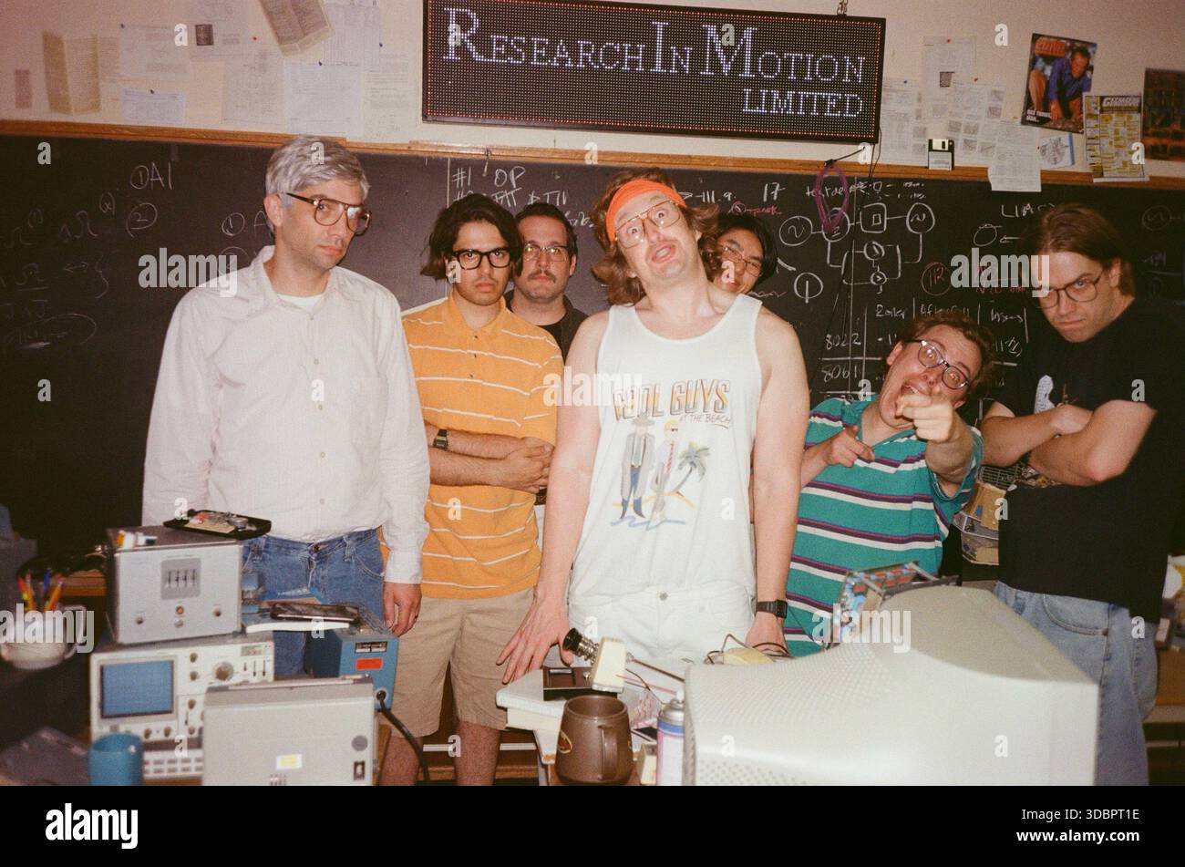 BlackBerry (2023)Jay Baruchel, Pranay Noel, Steve Hamelin, Matt Johnson, Ethan eng, Ben Petrie, Michael Scott *Filmstill – nur für redaktionelle Zwecke* Stockfoto