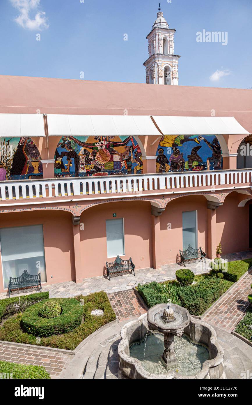 Puebla Mexico, historisches Historico Centro Center Center, Museo Amparo Geschichtskunstmuseum, Innenhof außen, Kolonialarchitektur, gewölbter Balkon, ce Stockfoto